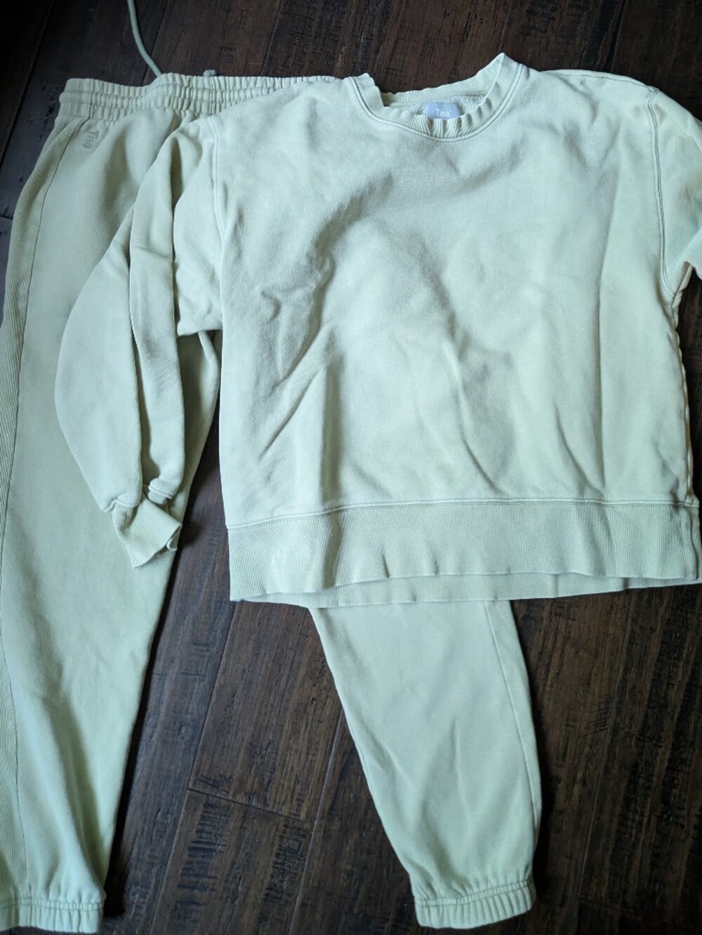 TNA Lought Green  Sweatshirt & Jogger Set Xs